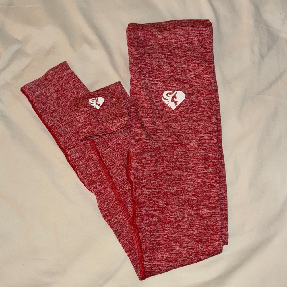 Women’s Best red leggings